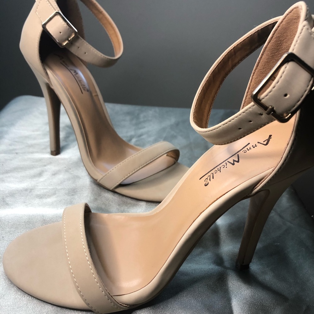 Simple Nude Heels✨👡
